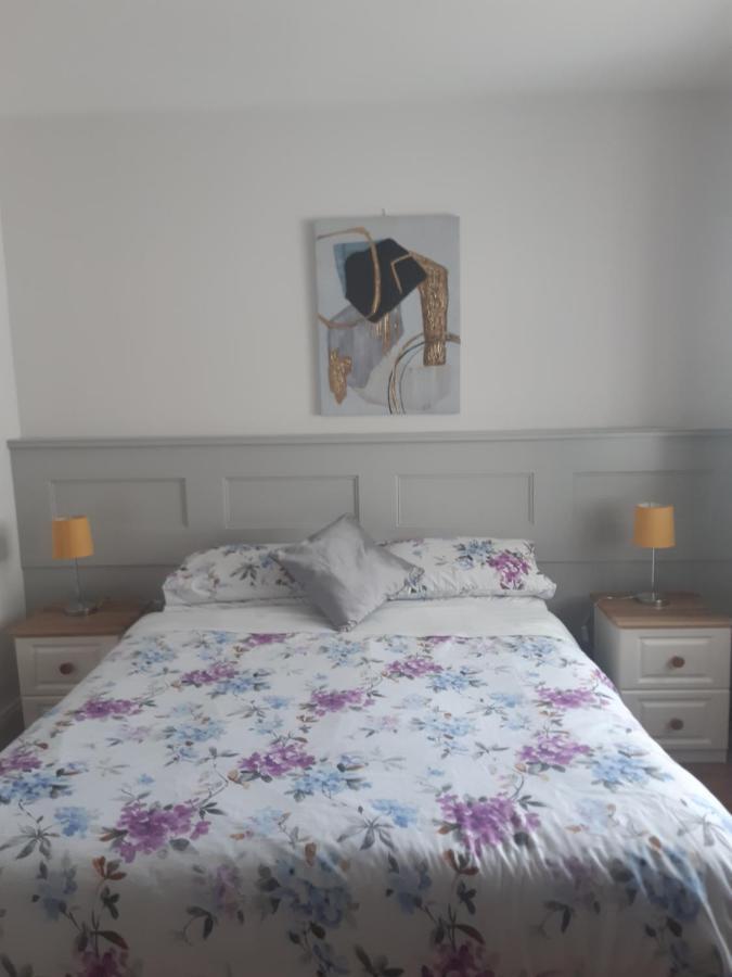 Green Acres Guesthouse- Accommodation Only Lower Coolcorcoran Экстерьер фото